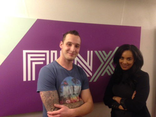 Hulpverlener Raymond: ''Een taser brengt minder schade aan dan een wapen.''