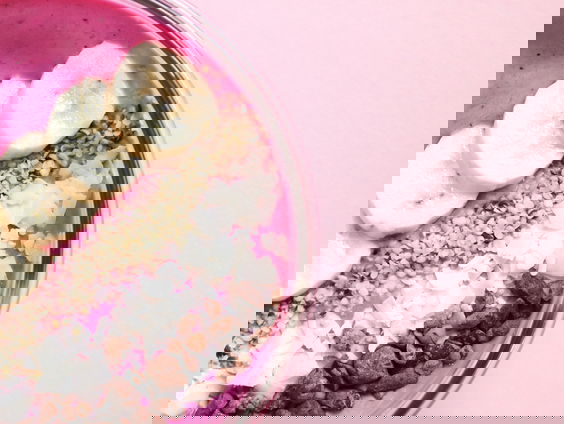 Reporter Marvin maakt een makkelijk en gezond ontbijt!