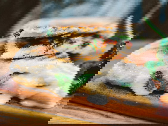 Reporter Marvin komt met een nieuw recept: "Nep Panini"