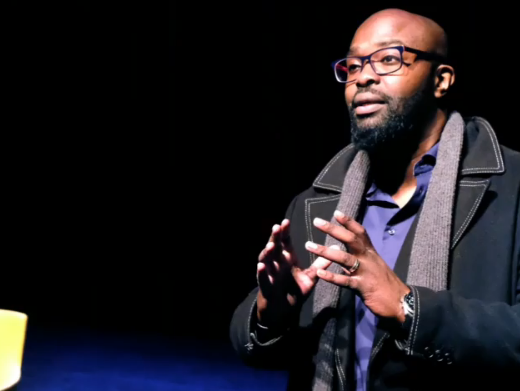 "Men moet wakker worden en verhalen zoals deze de ruimte geven"