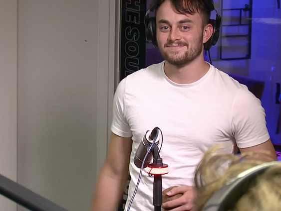 Wie maakt de geluidseffecten voor een film?