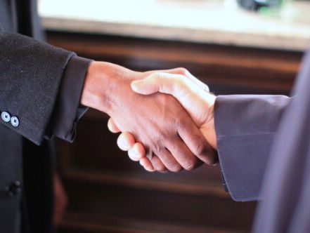 Wat zijn absolute do's en don't voor de eerste ontmoeting met je schoonvader?