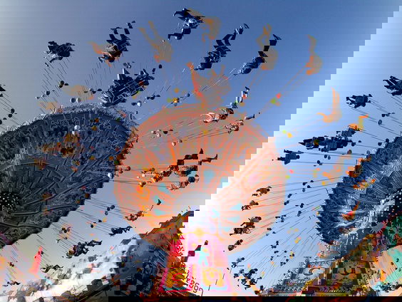 Reporter Marvin bezoekt Kermis in coronatijd!