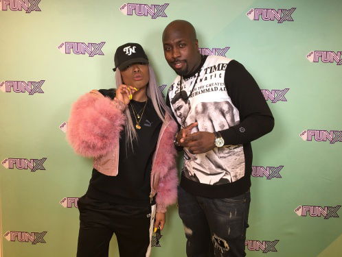 I Am Aisha en Fernando spelen het 'Who I Am' spel