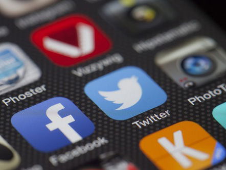 Wordt Wilders z'n Twitter account verwijderd?