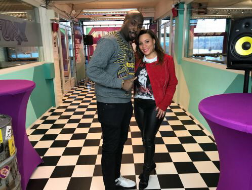 Imara Thomas feliciteert luisteraar Angelo op hele speciale sexy wijze!