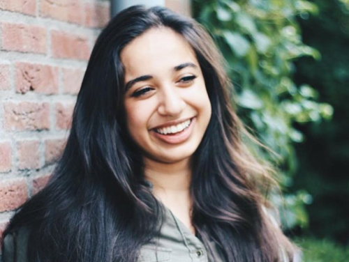 Hajar (19) geeft speeches over de hele wereld als VN-jongerenvertegenwoordiger