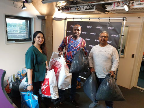 FunX-luisteraar Raymond doneert kleding aan daklozen