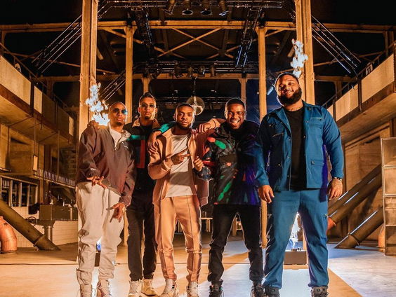 Emms van Broederliefde over nieuwe Dixte: "Trek je bikini aan en ga lekker genieten!"