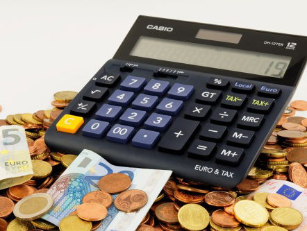 Waarom is het zo lastig om uit de schulden te komen?