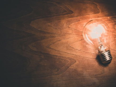 Wat te doen bij een grote stroomstoring? Emil van Oers van de NOS vertelt!