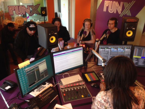 Qucee: "Alles wat ik nu heb is echt een luxe, waar we vandaan komen was alleen maar struggles''