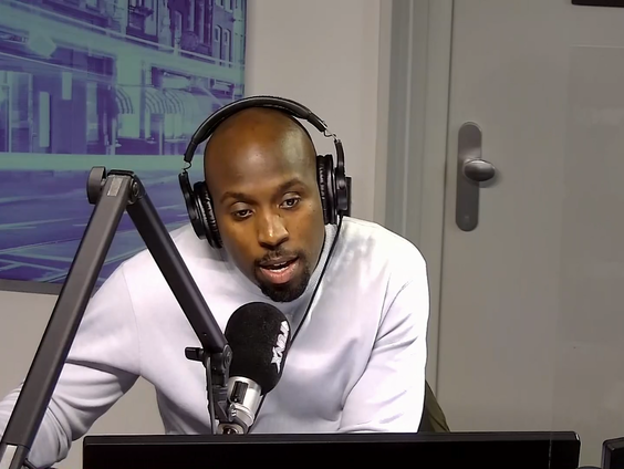 Sarita Lorena werkt samen met Ajax spelers aan nieuwe tune!