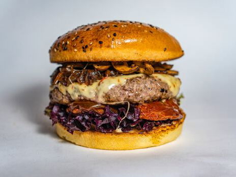 Alle food lovers opgelet! Het is International Hamburger Day