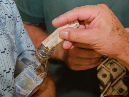 Wat beïnvloed eigenlijk jouw geefgedrag?