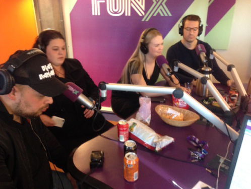 Carrièrevrouw Esmee heeft bewust geen kinderwens. ''Heeft niks met mijn carrière te maken.''