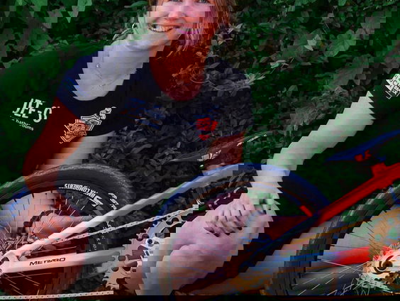 BMX'ER Merel Smulders: "Mijn zus is een stuk sneller dan ik"