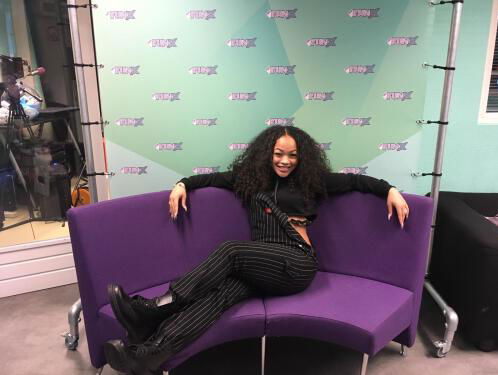 Lauwtje bij 7/11 over haar laatste release 'Litty' én een exclusieve preview van 'Helaas'