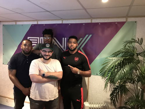 Hoe zit 't met de groupie love bij de guys van 365?