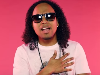 IR-SAIS OVER ZIJN NIEUWE, ZWOELE & SEXY TUNE 'MIDNIGHT BOOM'!