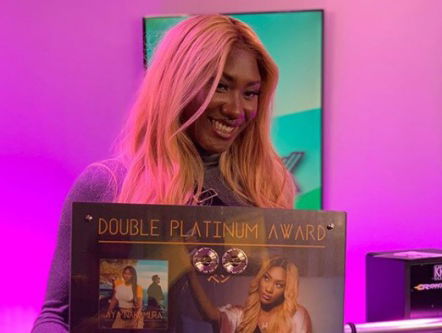 Aya Nakamura op bezoek bij FunX!