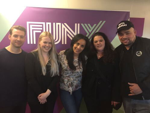 Mo luisteraar: ''Khadija was de eerste vrouw van de profeet en onderhield hem.''