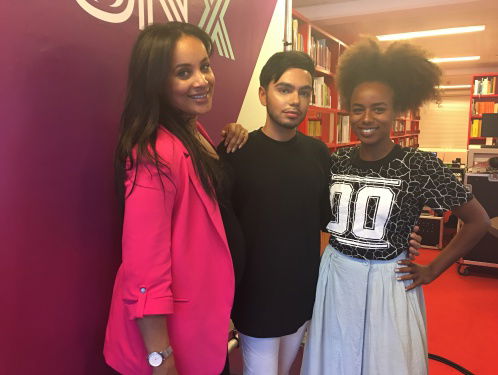 Ilyas: ''Mensen gooien pakjes drinken naar me, omdat ik op jongens val''