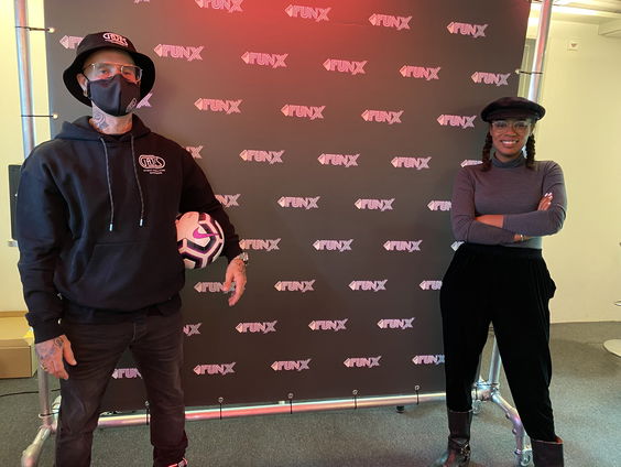 Straatvoetbal-legend Edward van Gils: "Ronaldinho en ik zijn opgelicht in India"