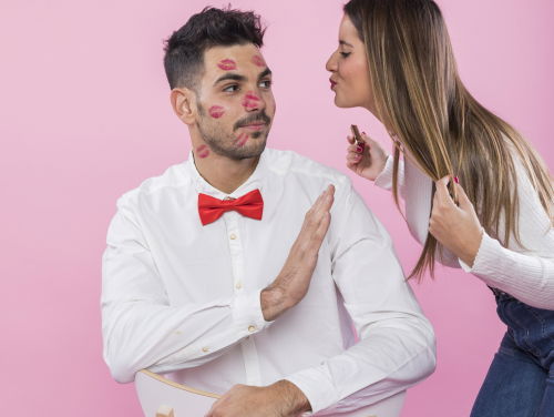 Bas: "Toen pakte ze me vol op mijn bek"