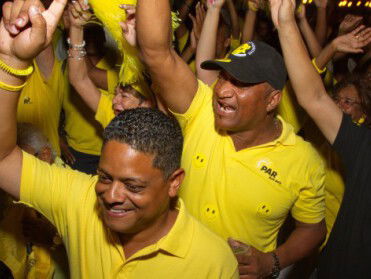 PAR wint verkiezingen Curaçao