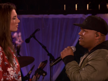 Brace over Beste Zangers: "Ik heb als een baby gehuild, maar het was zo'n mooie ervaring!"