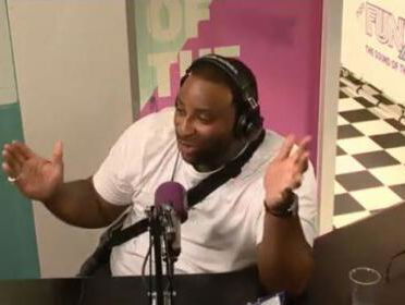 - Waar praten we over? - met Lexxxus!