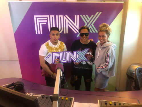 Omar ''Ik word anders aangekeken als ik balenciaga's draag''