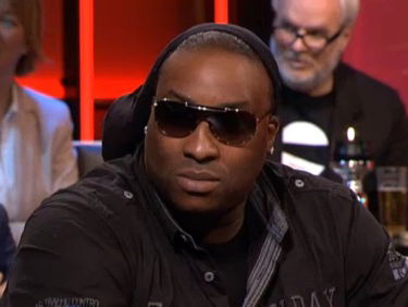 OMG misschien moet Lexxxus zijn been worden geamputeerd!