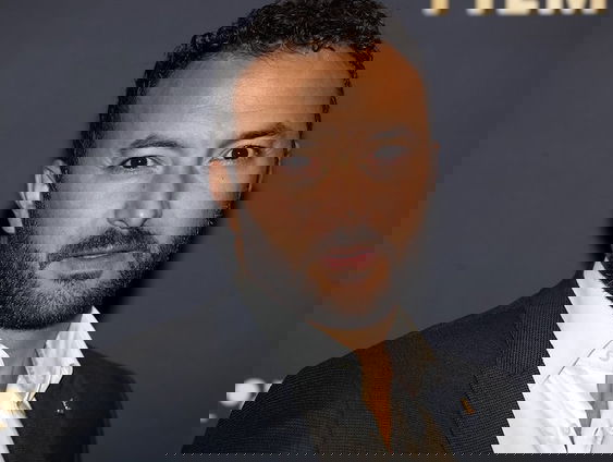 Nasrdin Dchar over nieuwe voorstelling 'ADEM': "Ik breng corona en racisme samen"