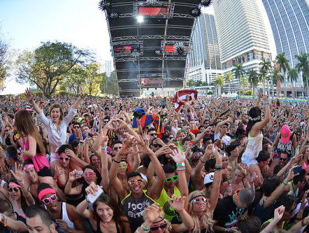 Wat doe je tegen seksuele intimidatie op festivals?