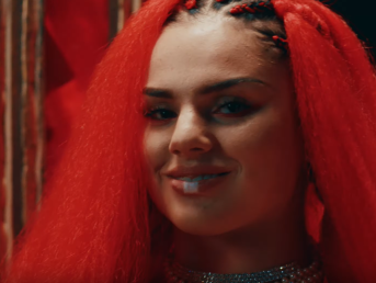 Famke Louise in uitverkocht Paradiso: "De show wordt over the top en heftig"