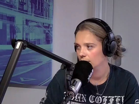 Advocaat Mariska Aantjes over het volgen van je baas op social media: "Je baas kan het je niet verplichten"