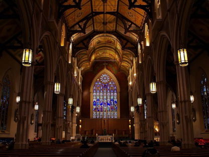 Steeds minder jongeren geloven in een God