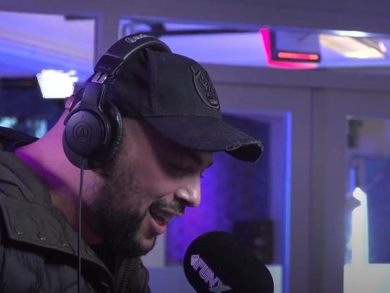 Qucee was weer in de building voor de autotune challenge!