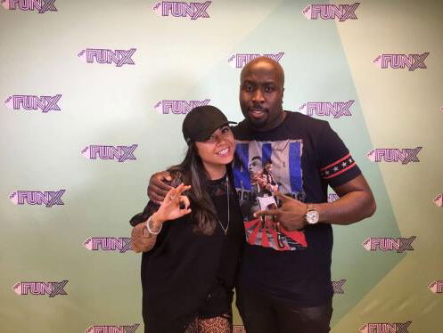 Lady Bee tindert niet meer, maar verklapt wel haar versiergame: 'Ik ben direct!'