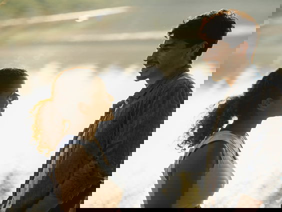 Worden mannen dommer als ze praten met aantrekkelijke vrouw?