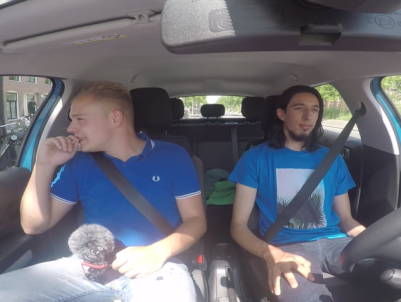 Ismail Ilgun en Dennis Schouten (PowNed) zijn matties in Vasten Met Gasten