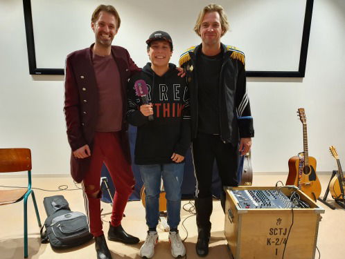 Report Marvin - Coming Out Day