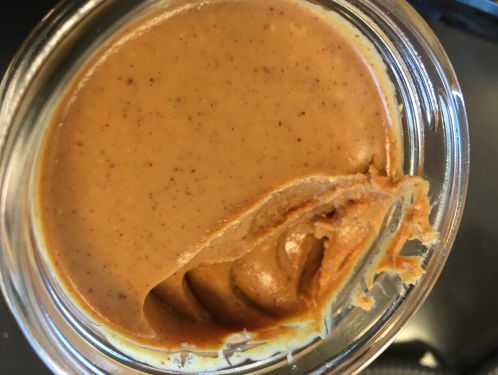 FunX Dj's Fernando en Maarten doen de pindakaastest