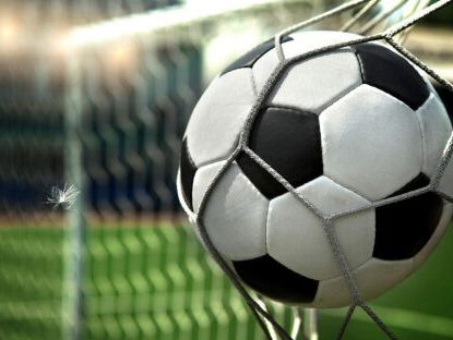 Waarom Valencia toch doorvoetbalde nadat spelers van het veld liepen na racistisch incident