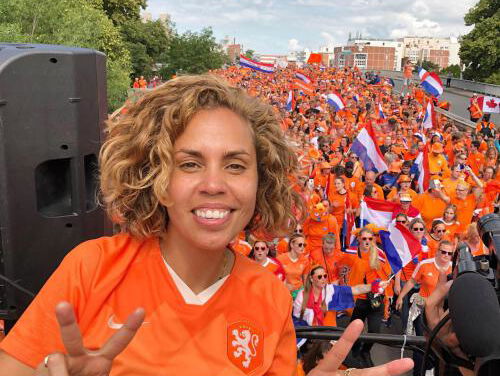 Ster-voetbalster Rocky Hehakaija vertelt je over groot geld en vrouwenvoetbal