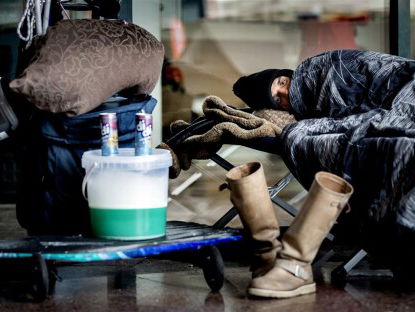 Bastiaan (26) over zijn tijd als dakloze: "Je moet iedere dag zien te overleven"