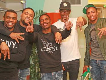 Paragnost Liesbeth voorspelt internationale doorbraak Broederliefde