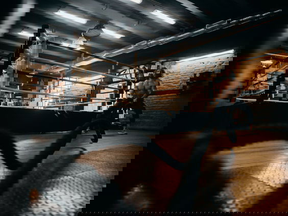 Reporter Marvin test zijn conditie met een nieuwe fitnessapp.